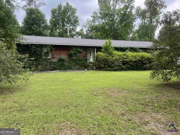 5516 Janeru Circle, Macon, GA 31216