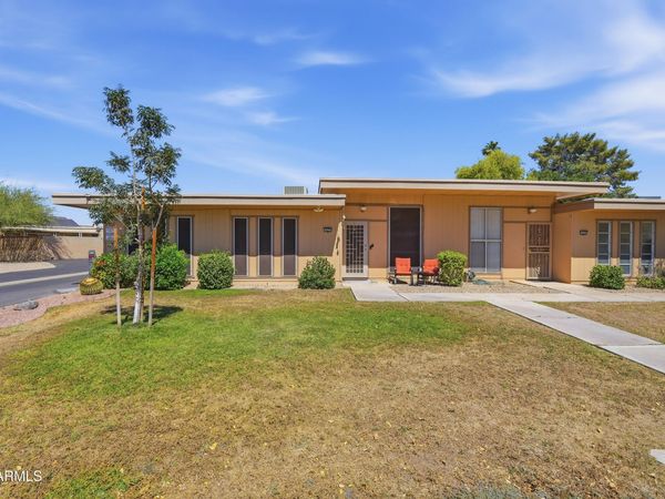 14227 N NEWCASTLE Drive, Sun City, AZ 85351