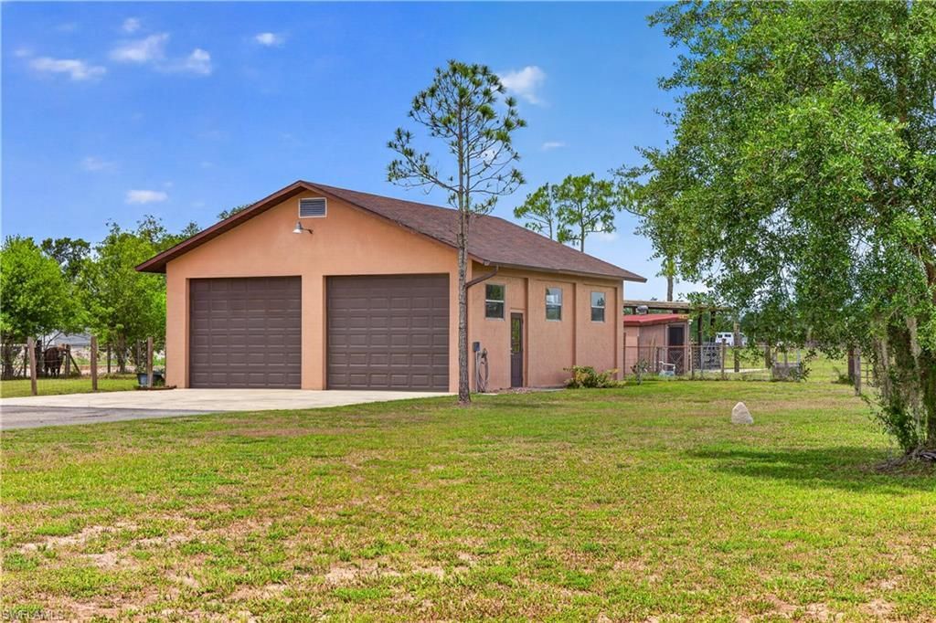 6670 Pangola Rd, Fort Myers, FL 33905 Photo