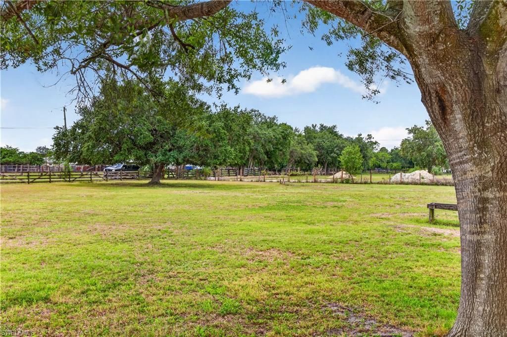 6670 Pangola Rd, Fort Myers, FL 33905 Photo