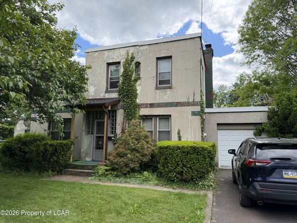 2105 Heights Road, Berwick, PA 18603