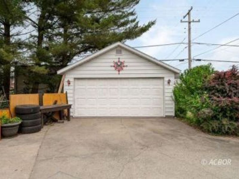 172 N Mulberry Street, Logan, OH 43138 Photo 16