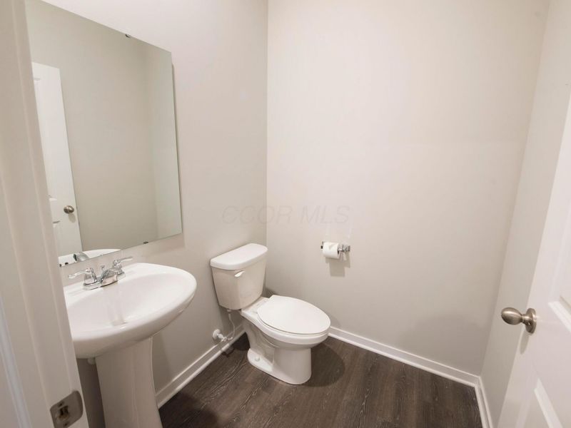 347 Kells Court W, Newark, OH 43055 Photo 11