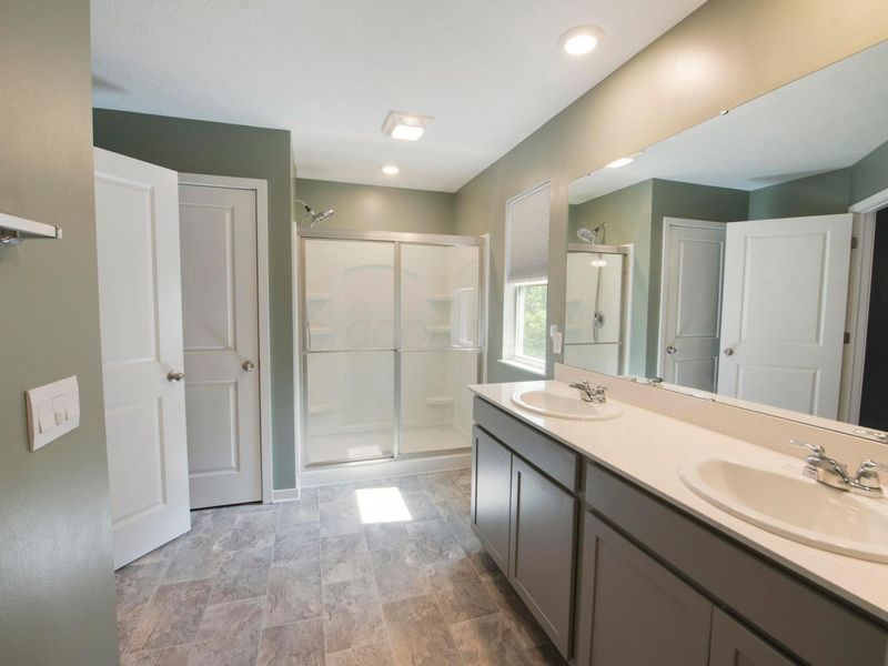 347 Kells Court W, Newark, OH 43055 Photo 46
