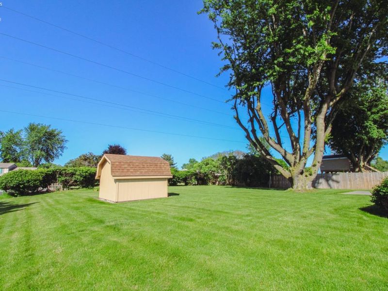 4004 Donair Drive, Sandusky, OH 44870 Photo 4