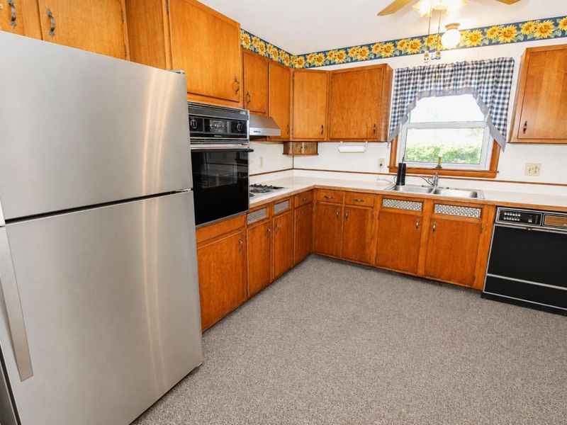4004 Donair Drive, Sandusky, OH 44870 Photo 7