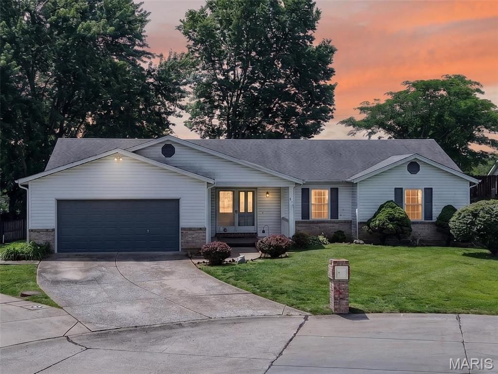 412 Pandora Court , Saint Peters, MO 63376 Main Photo