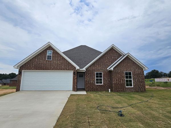 2212 S 19th Street, Paragould, AR 72450
