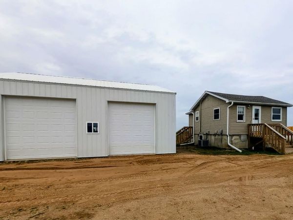 3195 190th Avenue , Spencer, IA 51301