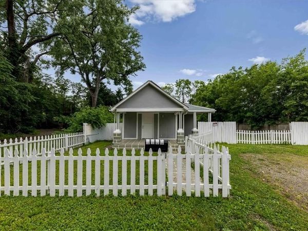 1108 S 39th Street, Kansas City, KS 66106