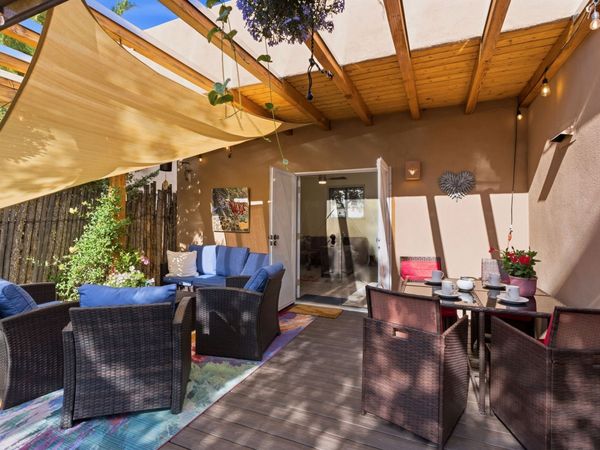 3 Silver Buckle Road, Santa Fe, NM 87508