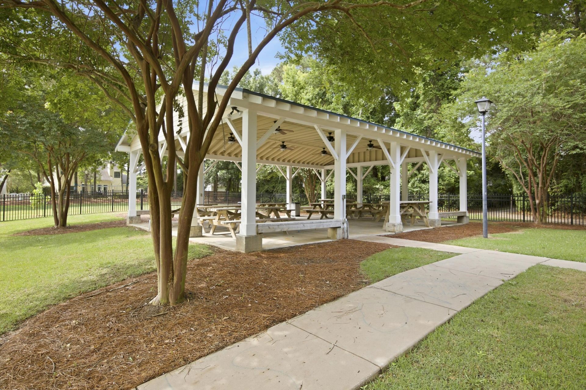 418 Antebellum Lane Photo 49