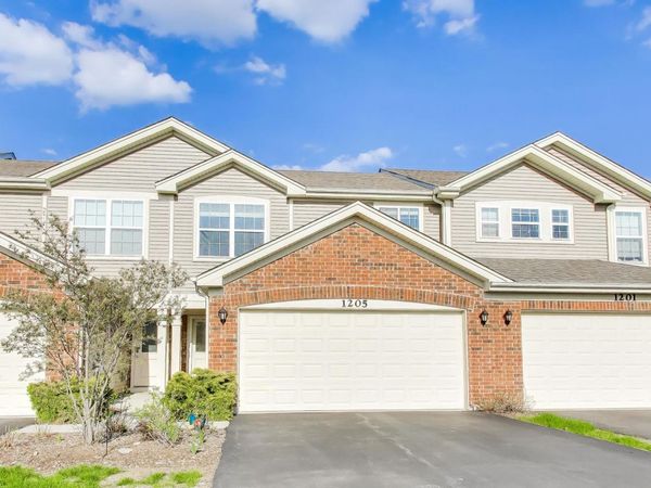 1205 Prairie View Parkway , Cary, IL 60013