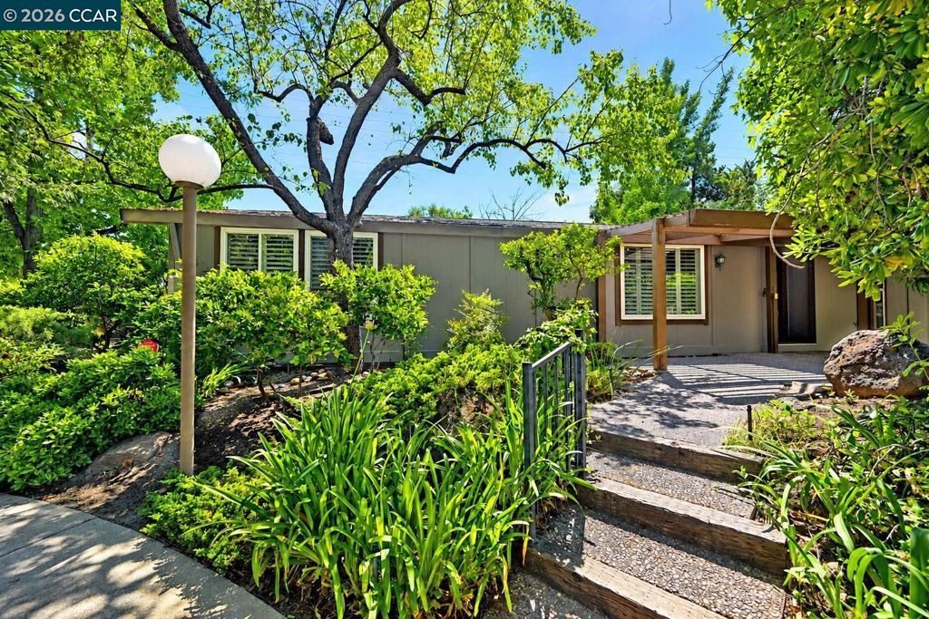 1201 Monument, Concord, CA 94520 Main Photo