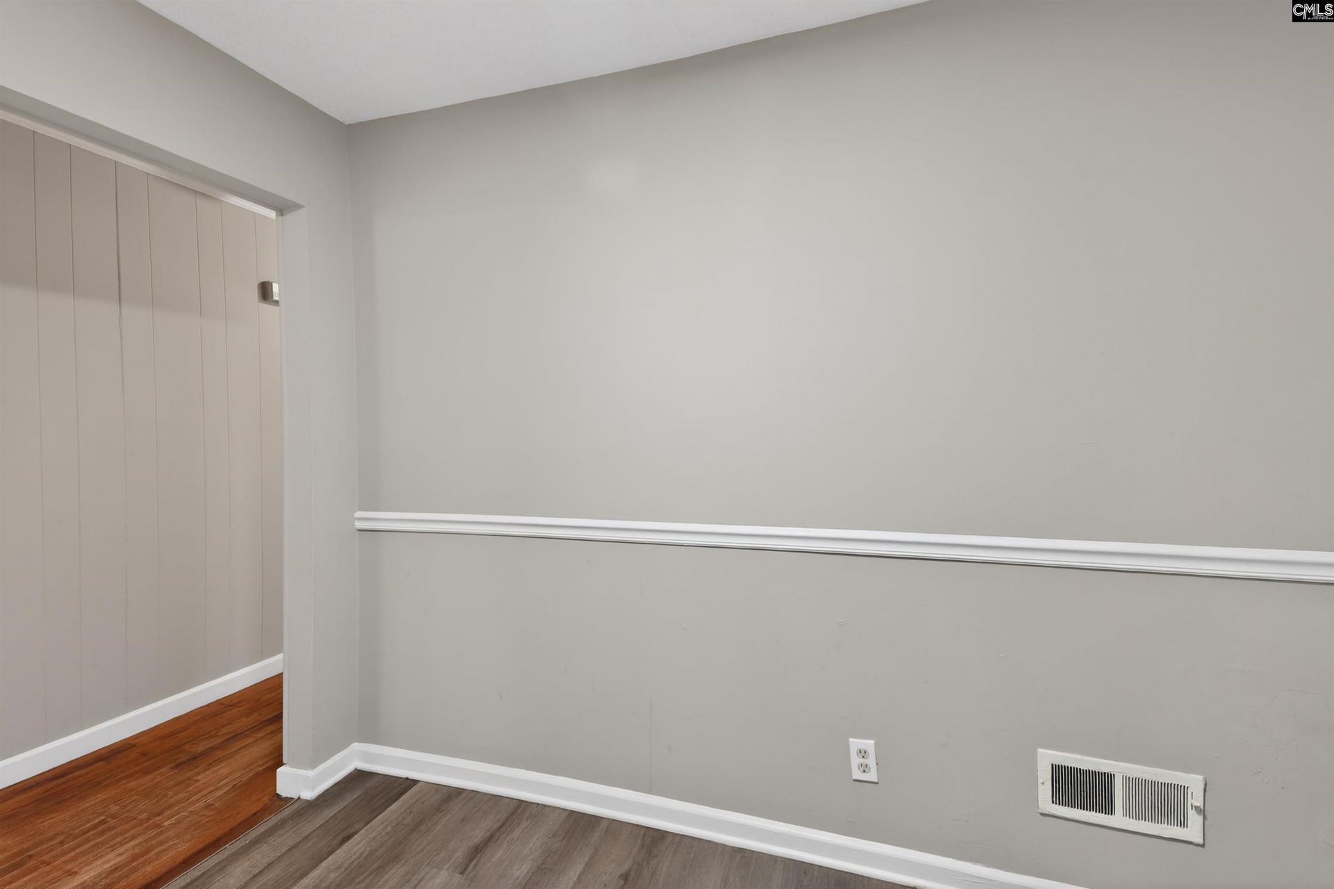 1135 Omega Drive  Photo 16