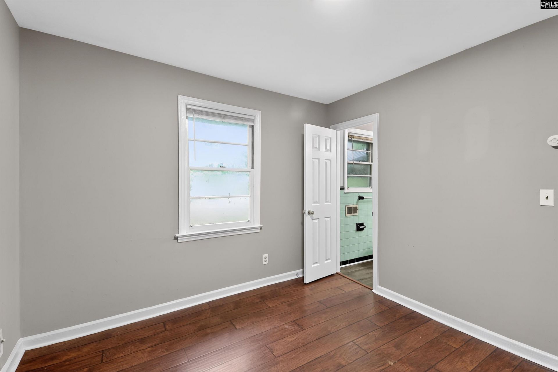 1135 Omega Drive  Photo 18