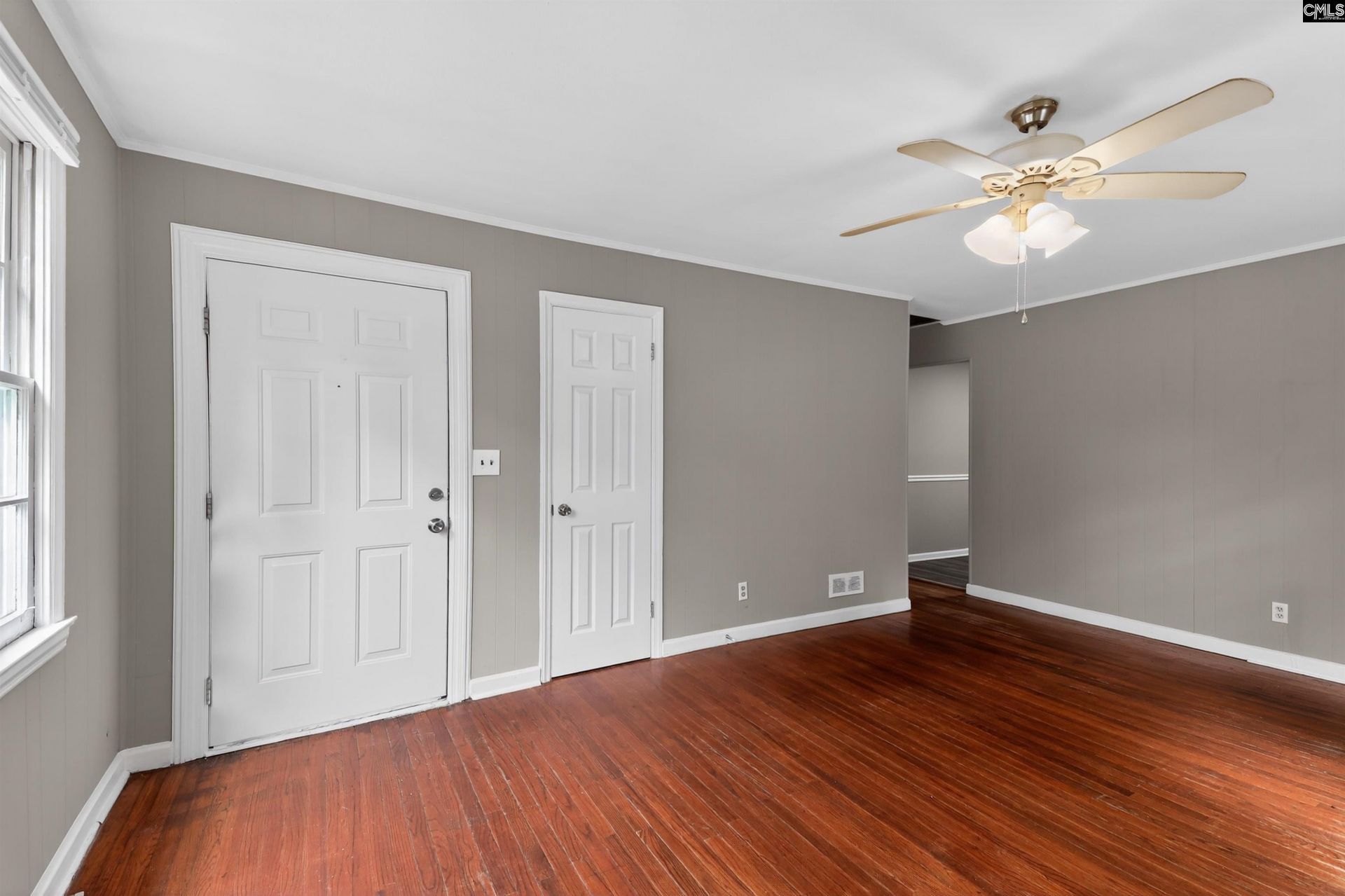 1135 Omega Drive  Photo 7