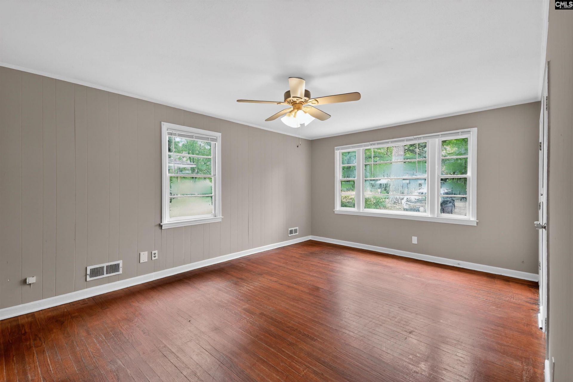 1135 Omega Drive  Photo 8