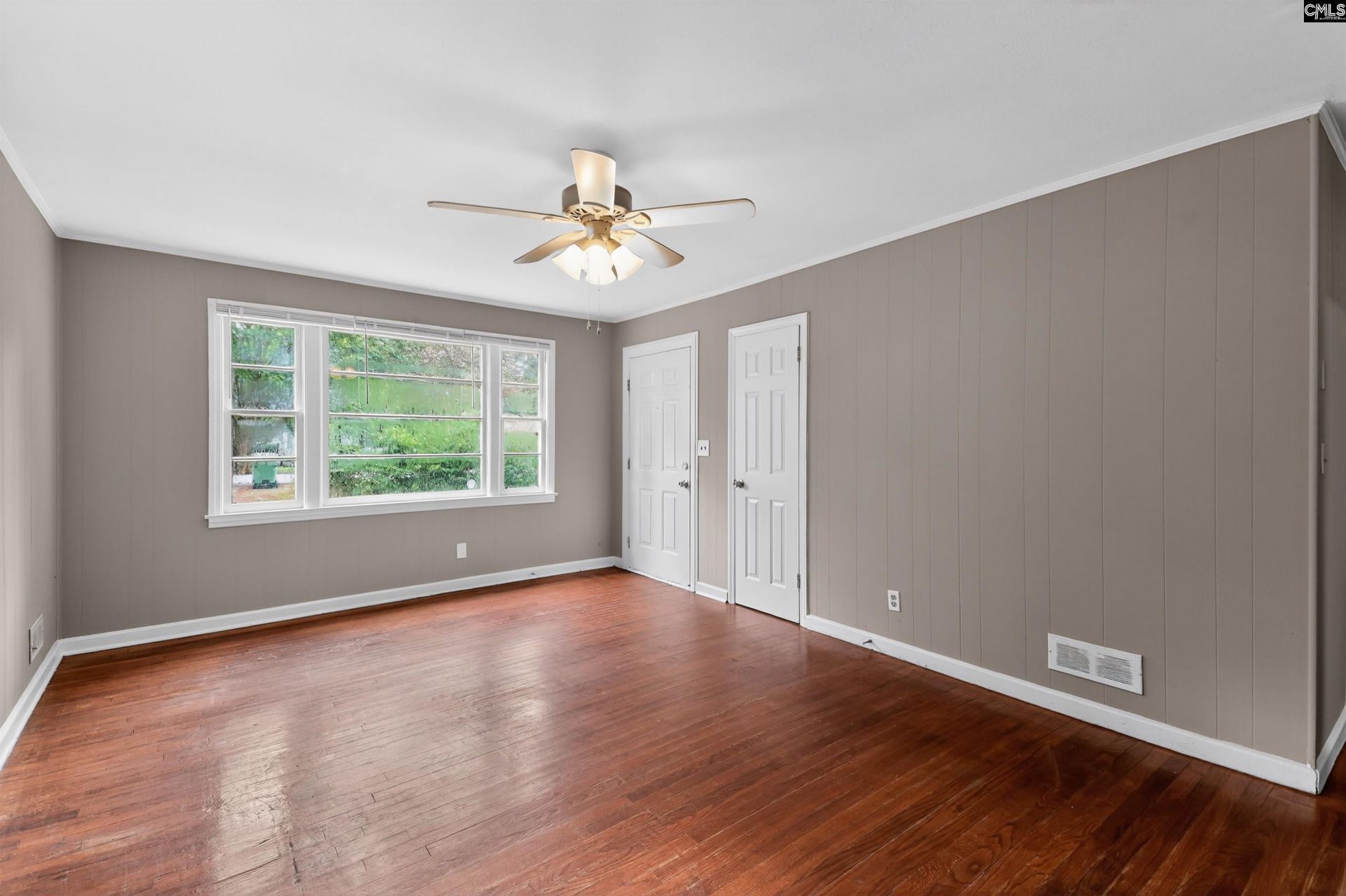 1135 Omega Drive  Photo 9