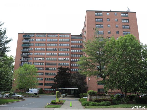 31 Woodland, Unit 7N, Hartford, CT 06105
