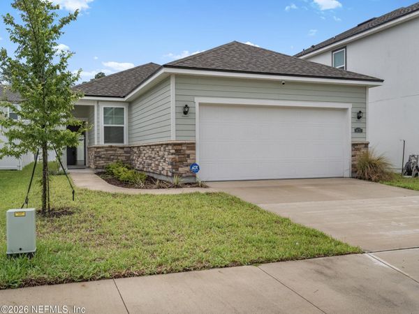 14757 CASHEW Avenue, Jacksonville, FL 32218