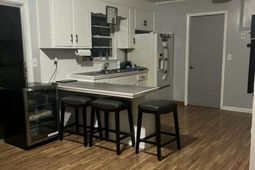 1120 Graham Street photo 4