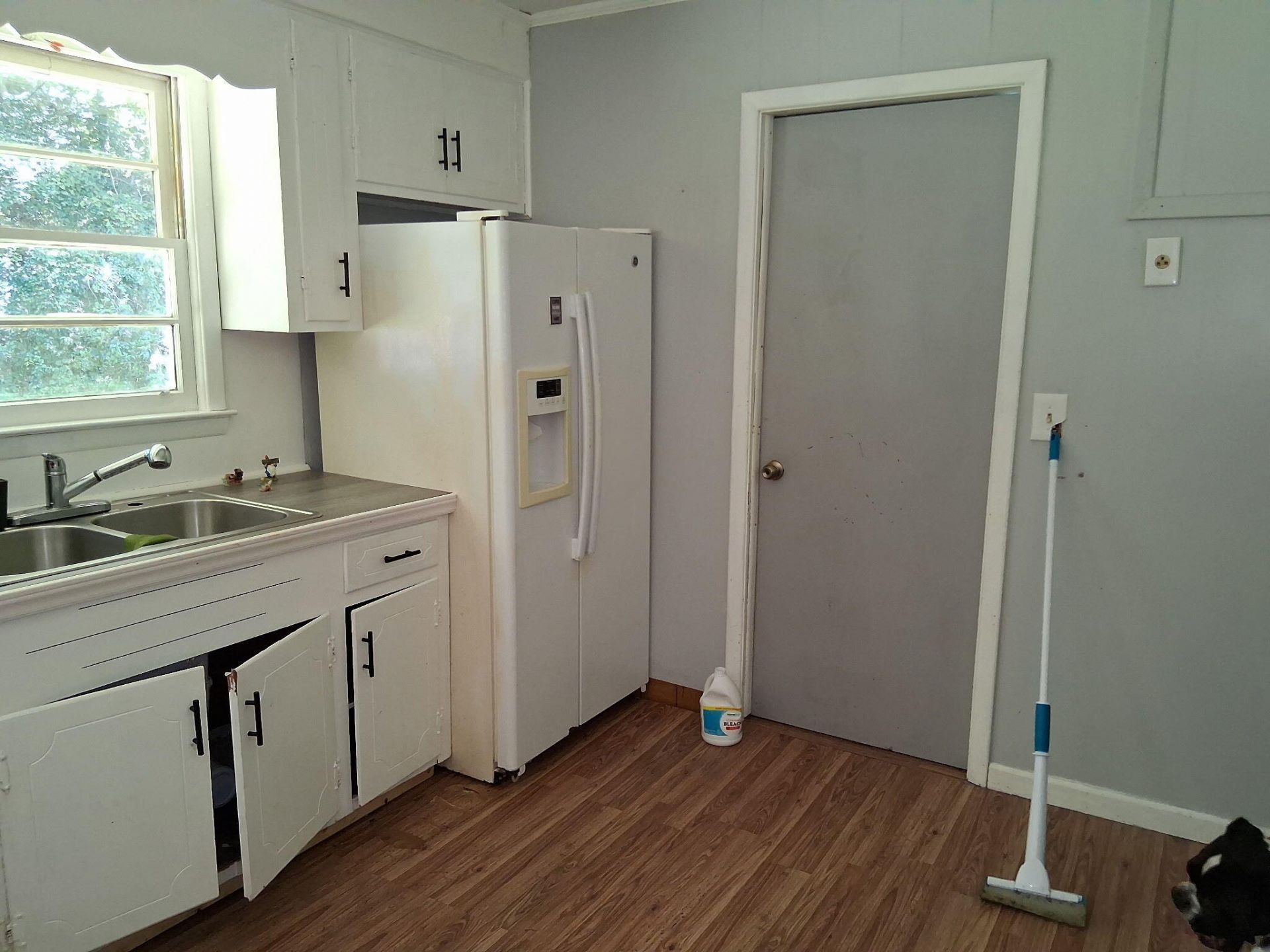 1120 Graham Street Photo 7