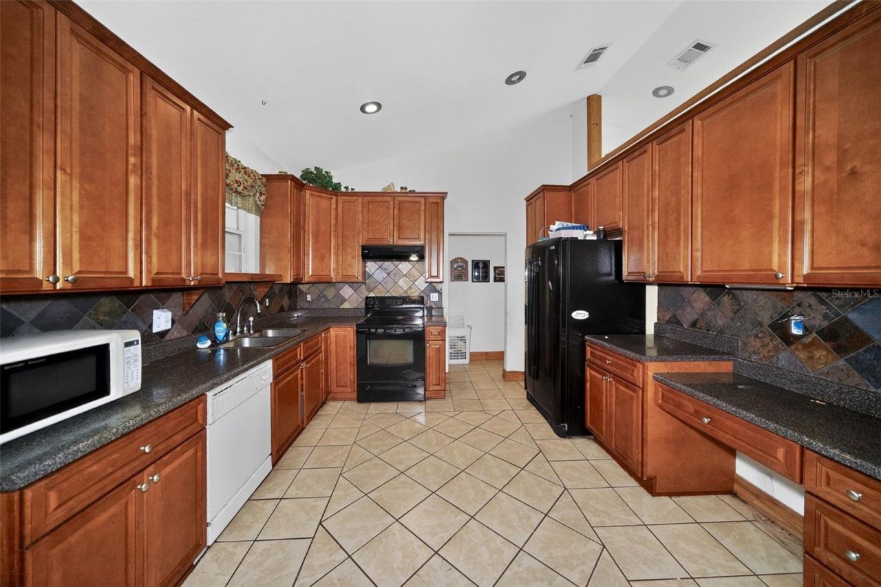 4700 Woody Road, Marianna, FL 32448 Photo