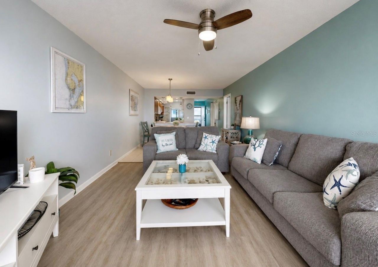 810 Bahia Del Sol Drive, Unit 16, Ruskin, FL 33570 Photo