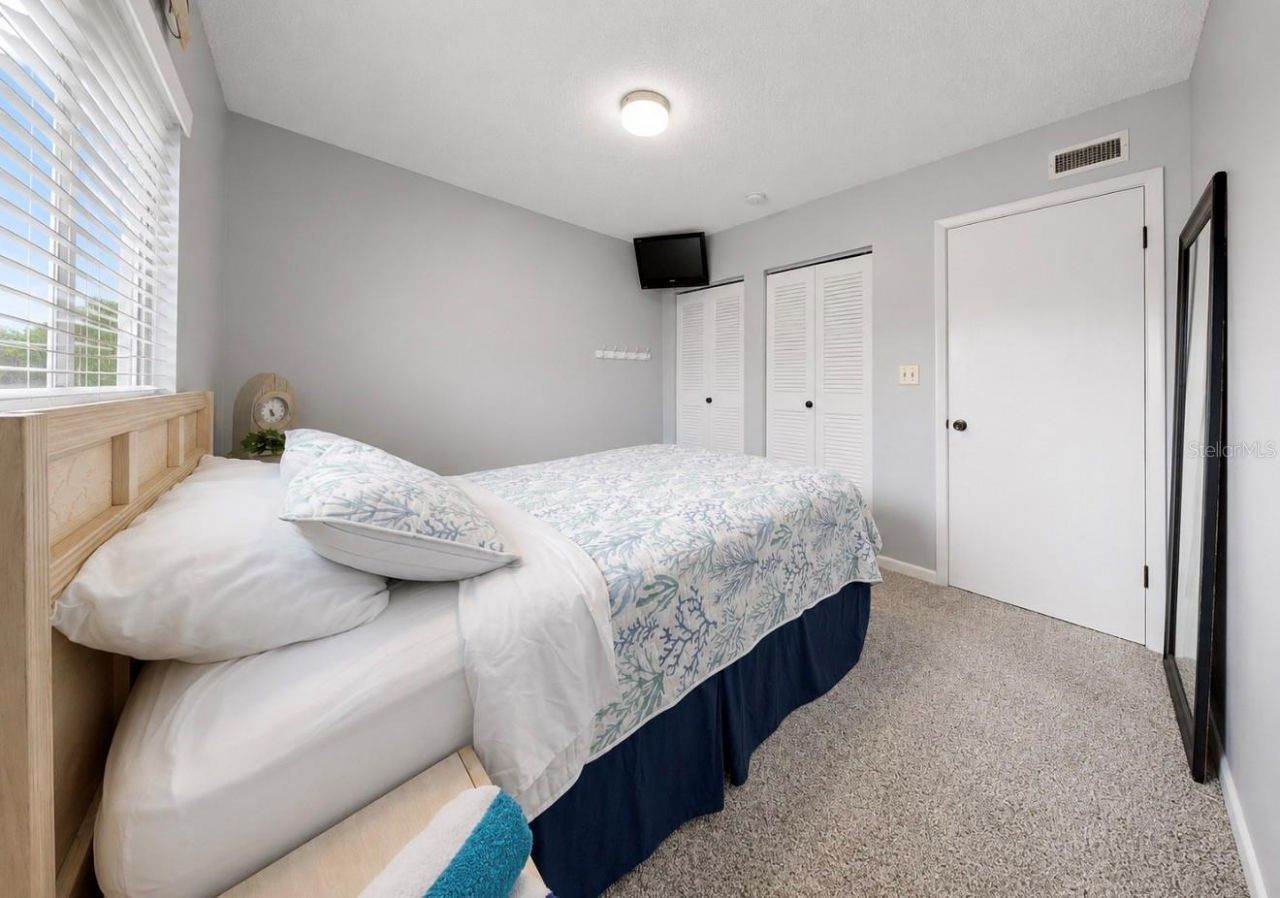810 Bahia Del Sol Drive, Unit 16, Ruskin, FL 33570 Photo