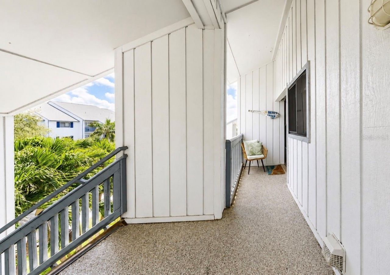 810 Bahia Del Sol Drive, Unit 16, Ruskin, FL 33570 Photo