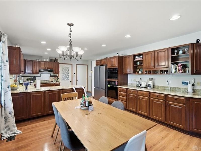 6621 Statesboro Road, Washington Township, OH 45459 Photo 5