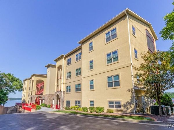 3168 TWIN RIVERS Point, Unit 1 E, Camdenton, MO 65420