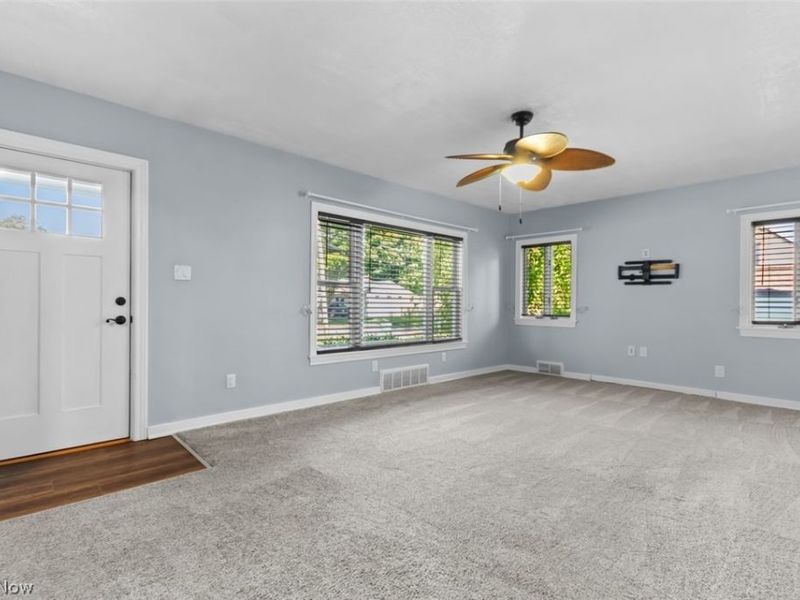 243 9th Street NE, Barberton, OH 44203 Photo 9