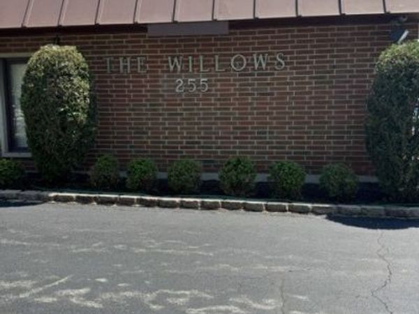 255 S West Avenue , Unit 305, Elmhurst, IL 60126