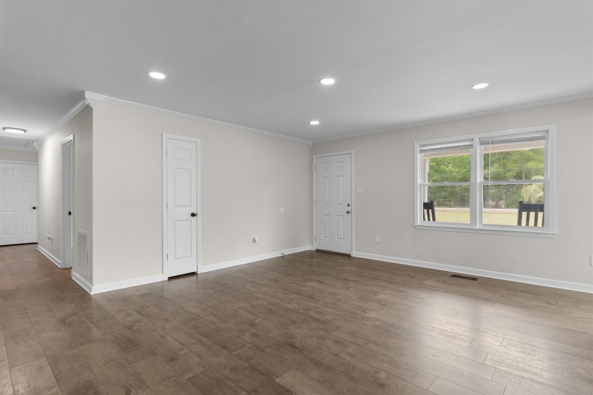 191 Deer Run Ave.  Photo 11