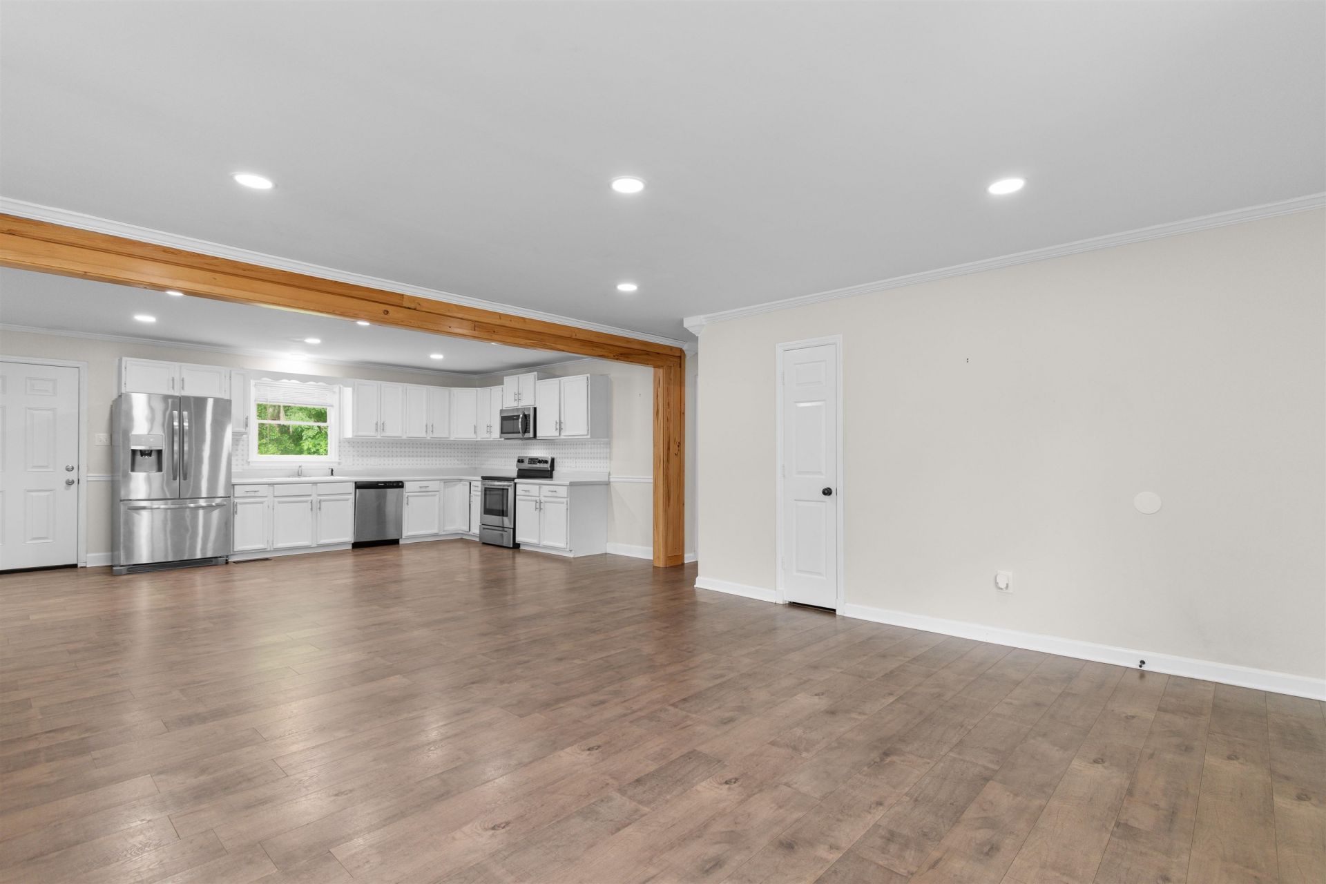 191 Deer Run Ave.  Photo 12