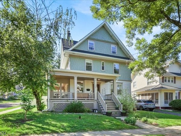 33 Morse Ave, East Orange, NJ 07017