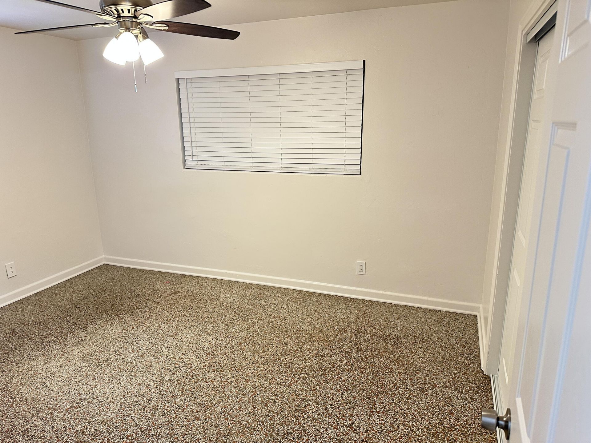 527 Puritan Road, Unit 2, West Palm Beach, FL 33405 Photo