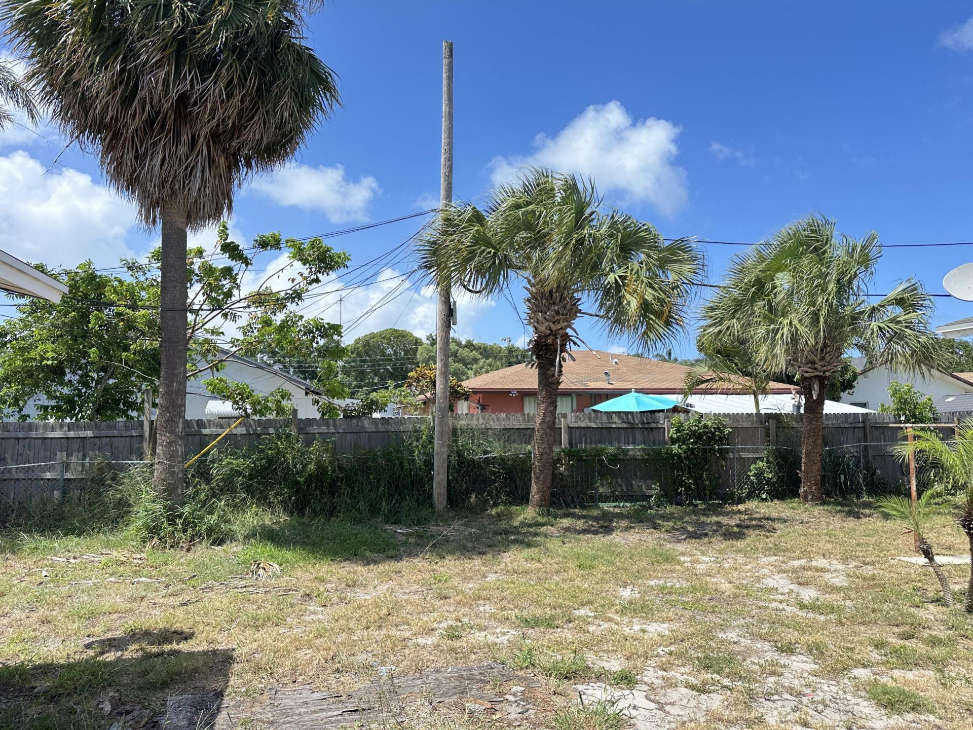 527 Puritan Road, Unit 2, West Palm Beach, FL 33405 Photo