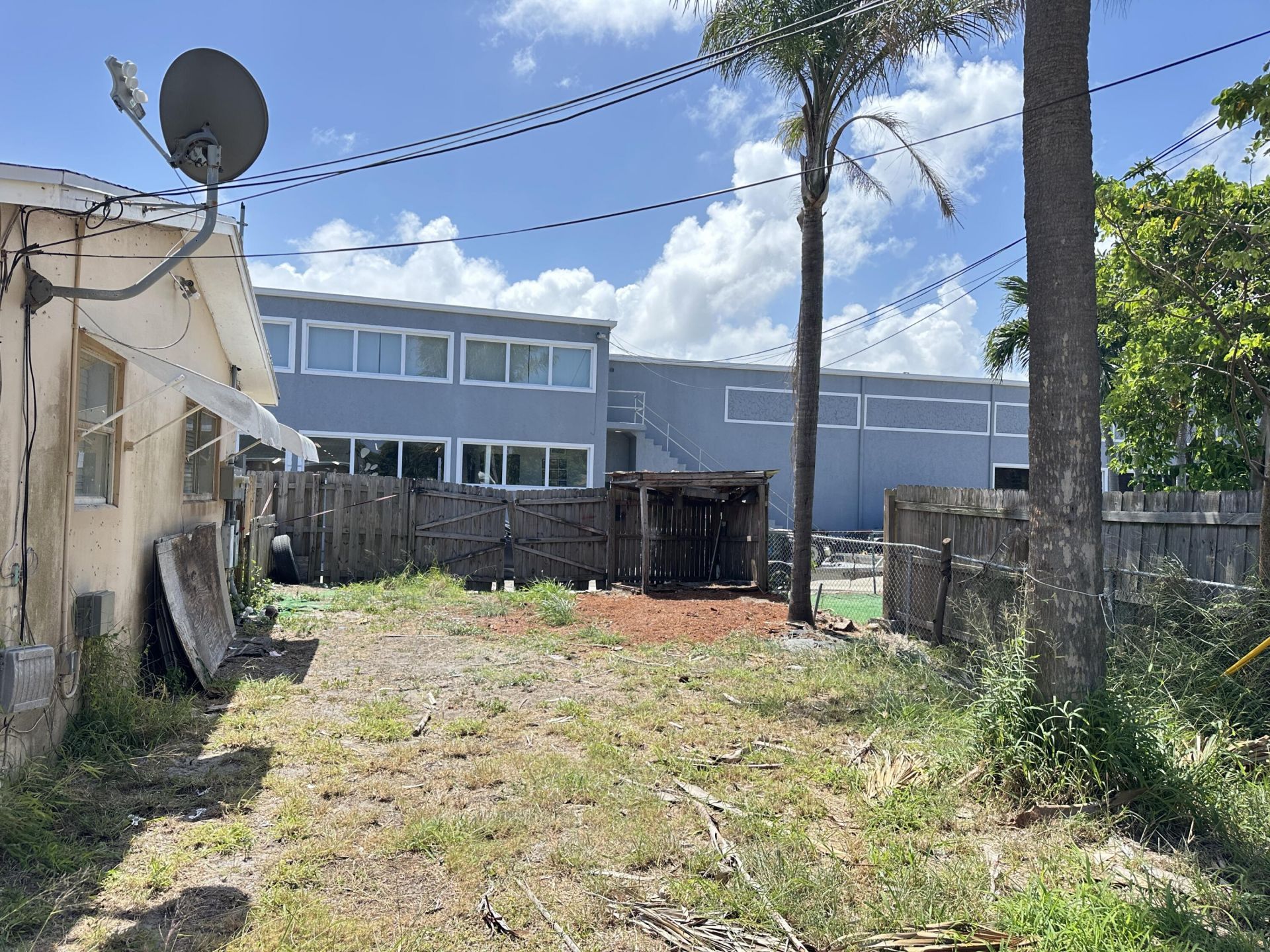 527 Puritan Road, Unit 2, West Palm Beach, FL 33405 Photo