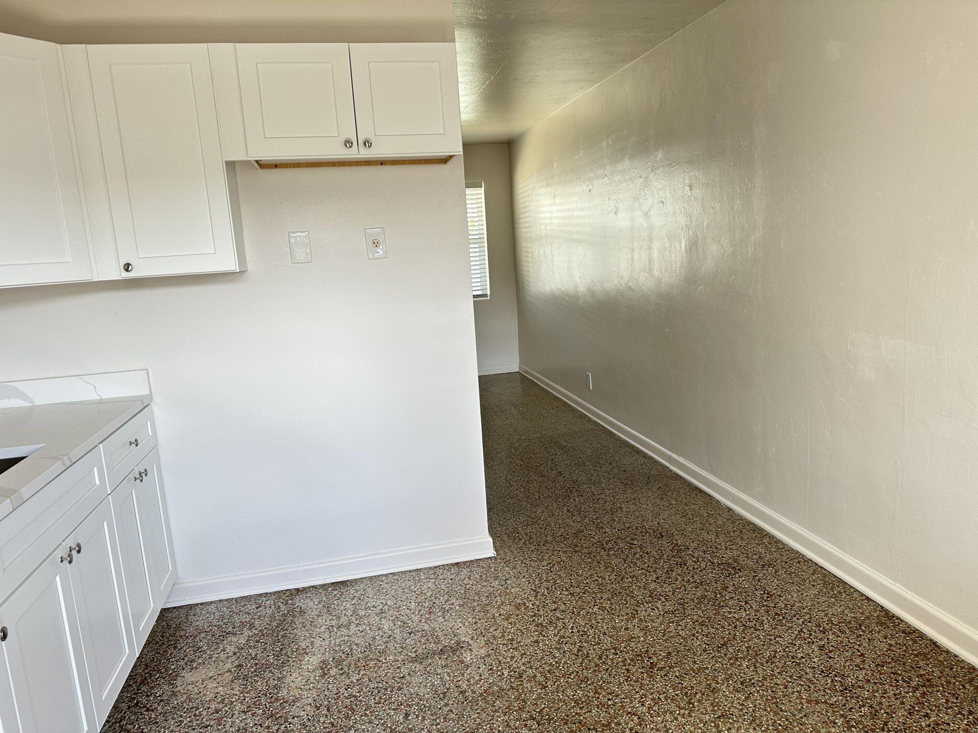 527 Puritan Road, Unit 2, West Palm Beach, FL 33405 Photo