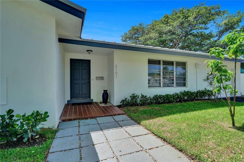 5101 NE 27th Avenue, Lighthouse Point, FL 33064 Photo