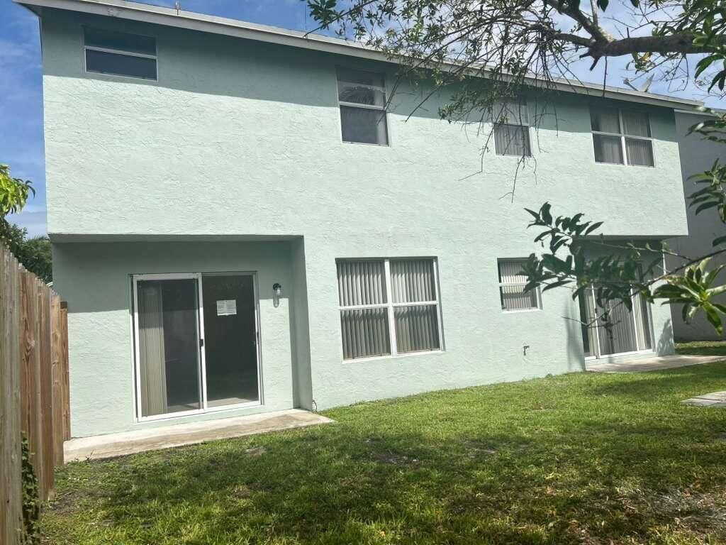 3088 NW 123rd Terrace, Sunrise, FL 33323 Photo