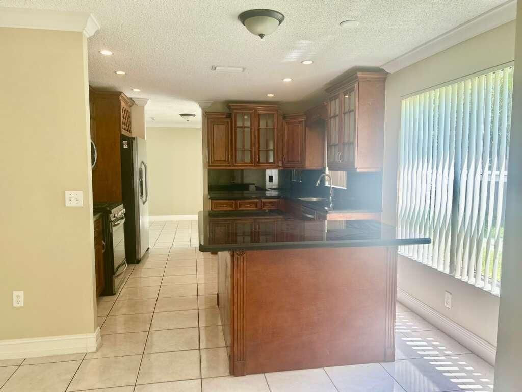 3088 NW 123rd Terrace, Sunrise, FL 33323 Photo