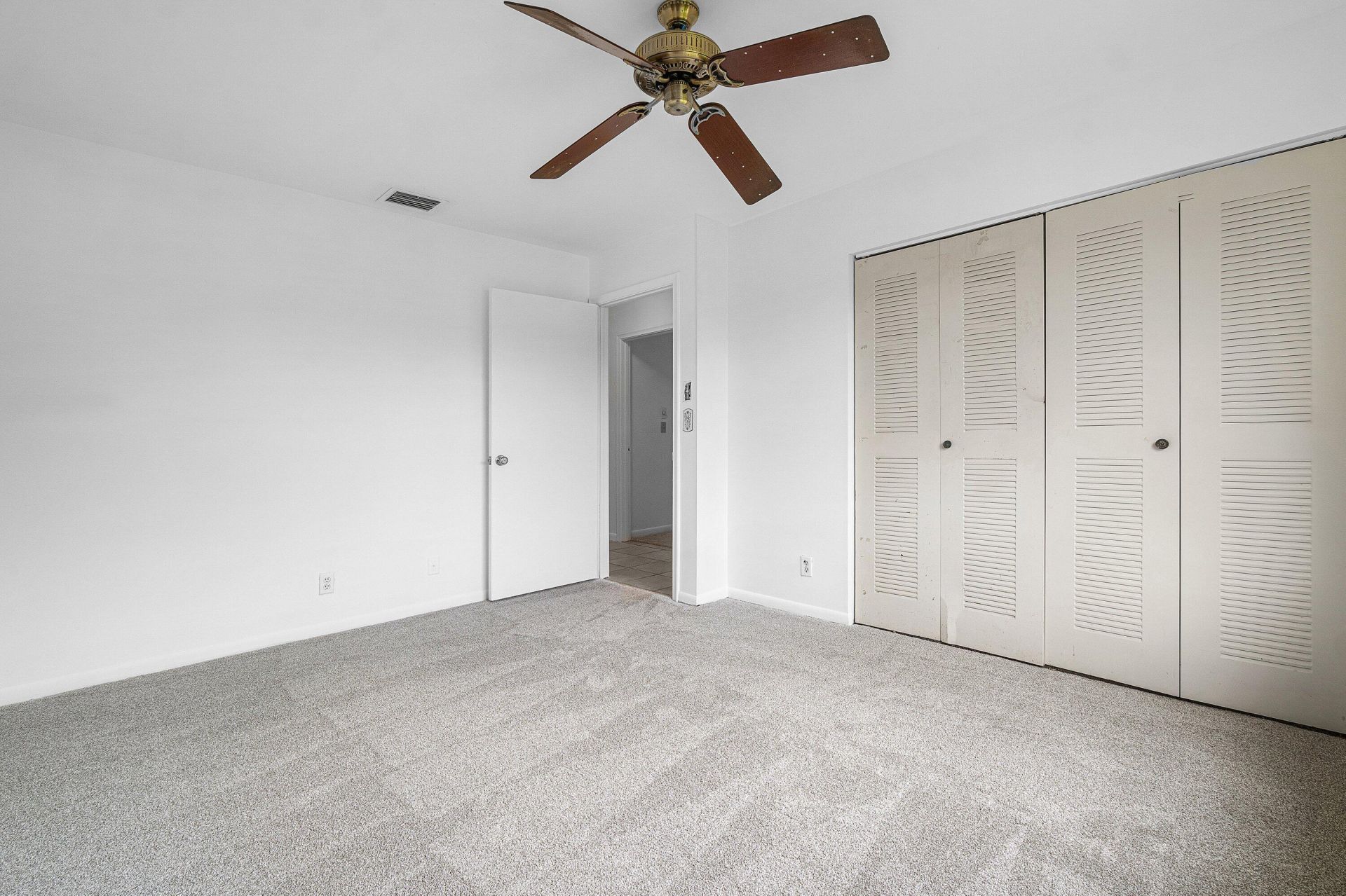 9297 Laurel Green Drive, Boynton Beach, FL 33437 Photo