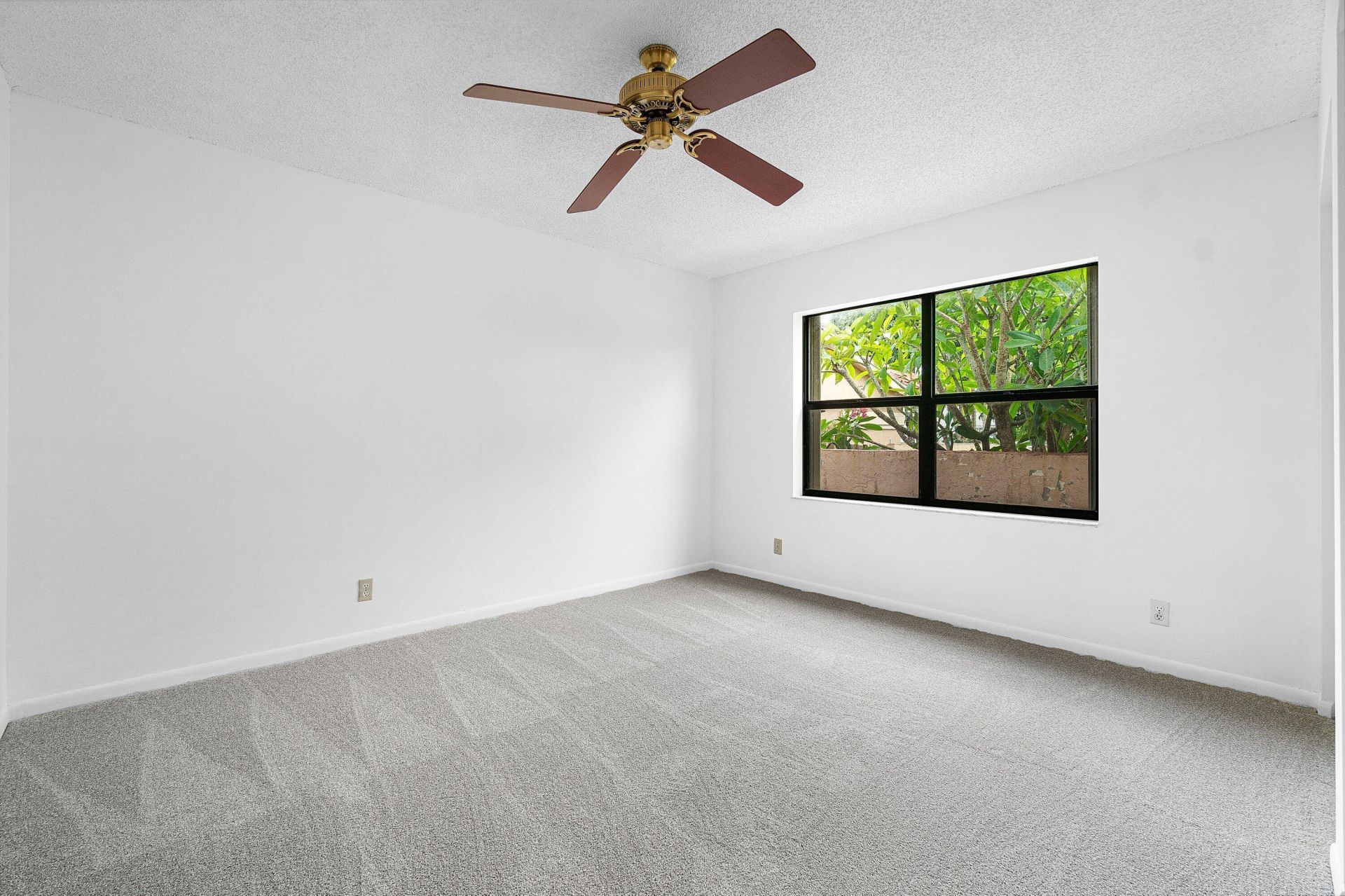 9297 Laurel Green Drive, Boynton Beach, FL 33437 Photo