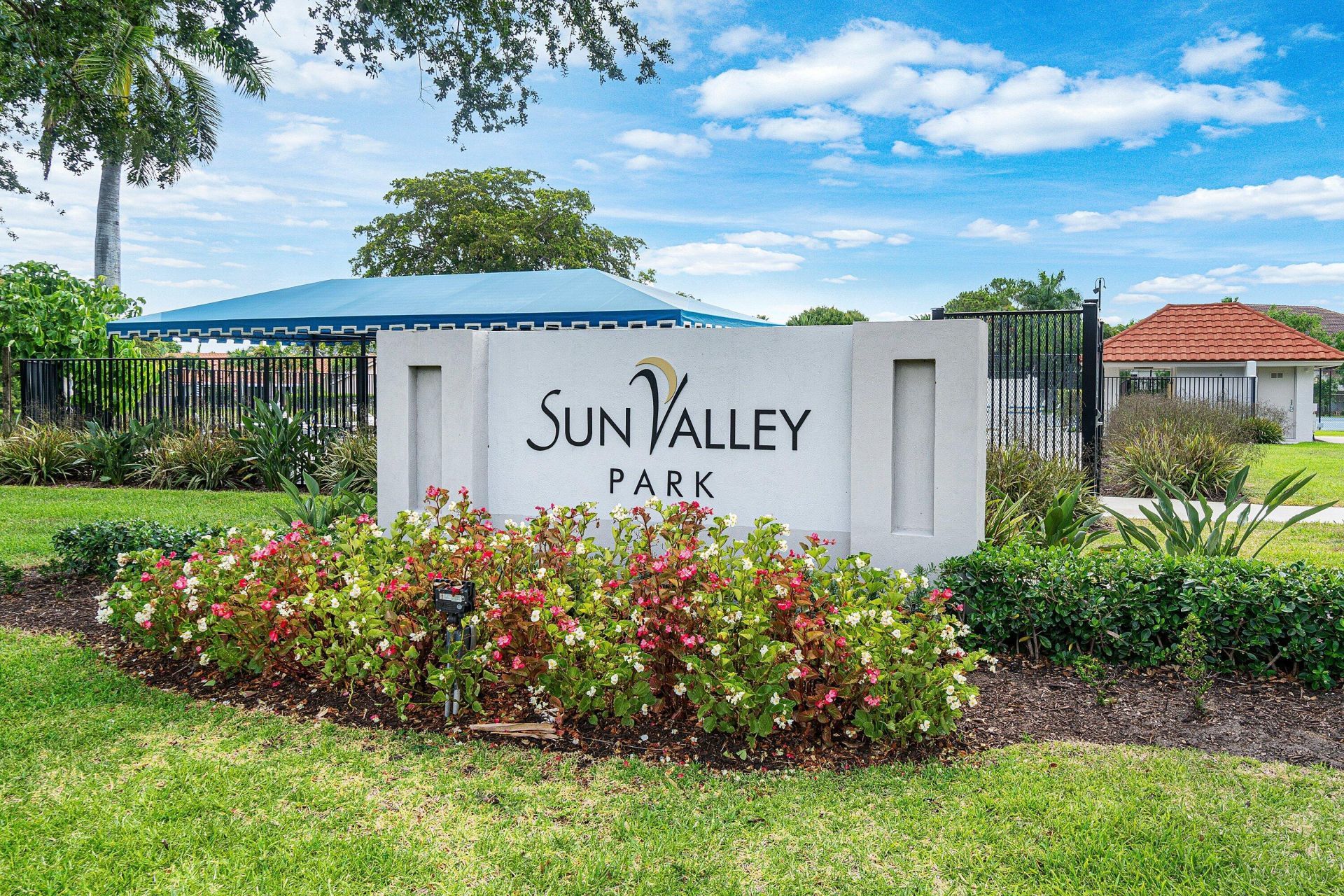 9297 Laurel Green Drive, Boynton Beach, FL 33437 Photo