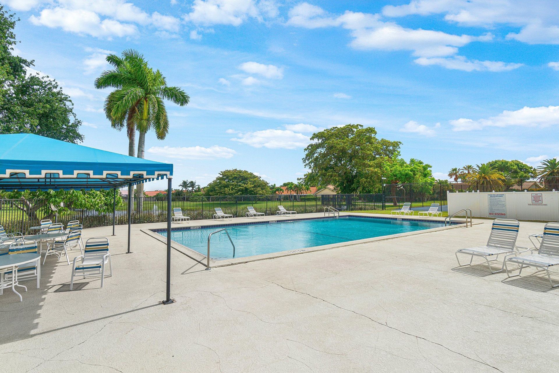9297 Laurel Green Drive, Boynton Beach, FL 33437 Photo