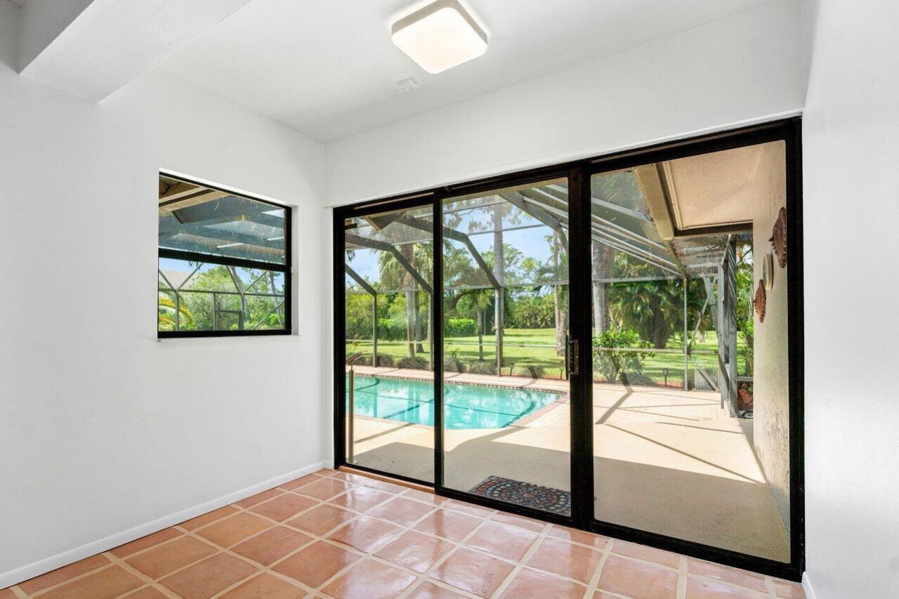 9405 Dundee Drive, Lake Worth, FL 33467 Photo